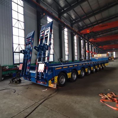 8-akslet lavlejet sættevogn